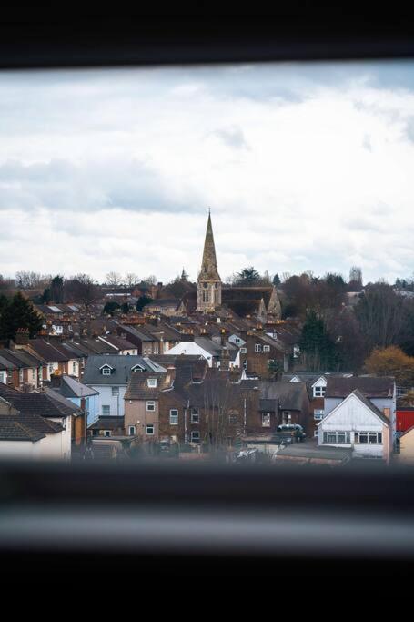 Central Maidstone Contractor Flat Bagian luar foto